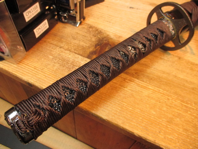 斎藤一 拵え 黒鞘 模造刀 斎藤一 拵え 黒鞘 模造刀 Amazon.co.